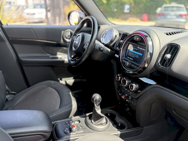 Mini Mini Countryman II (F60) One 102ch Salt