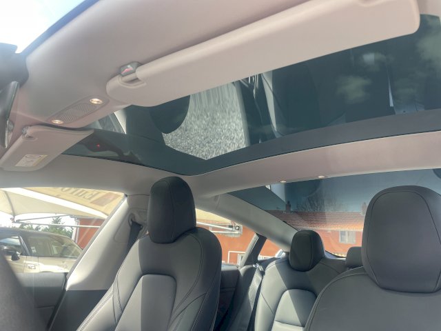 Tesla Tesla Model 3  Long-Range Dual Motor AWD