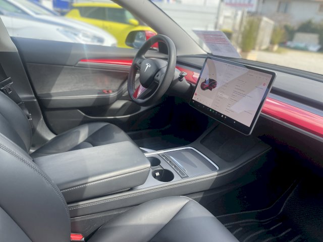 Tesla Tesla Model 3  Long-Range Dual Motor AWD