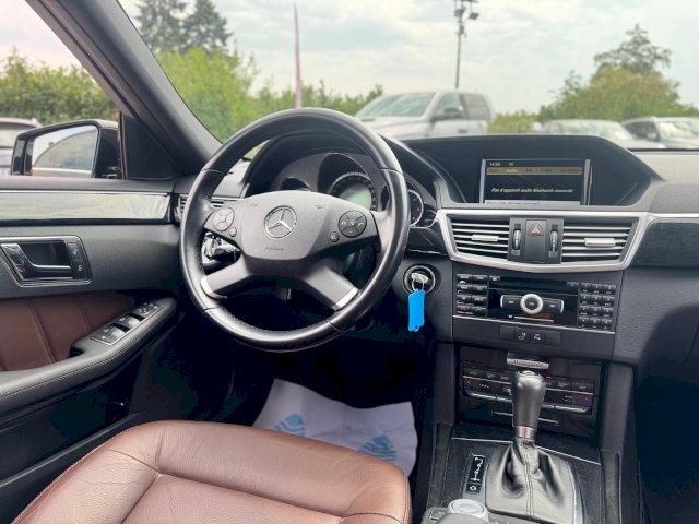 Mercedes-Benz Mercedes-Benz Classe E IV 220 CDI BE Exécutive BA