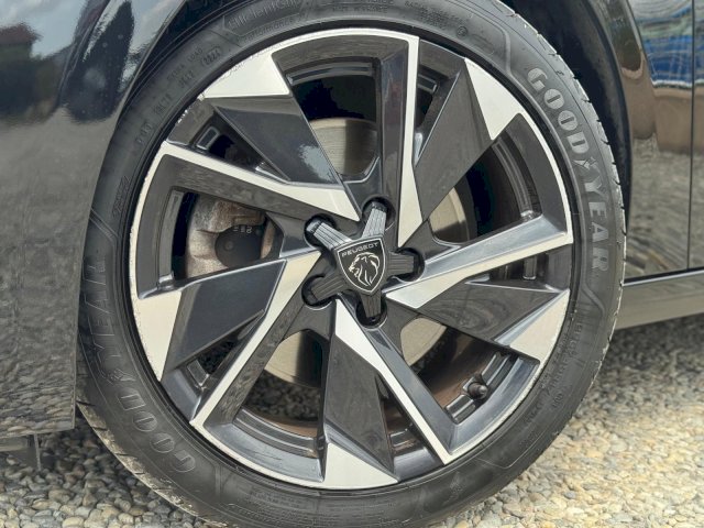 Peugeot Peugeot 308 III 1.5 BlueHDi 130ch S&S Allure Pack