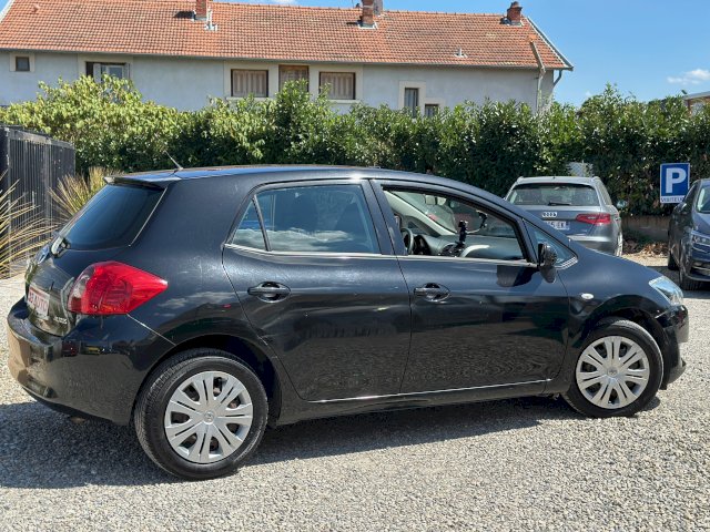 Toyota Toyota Auris  90 D-4D Luna 5p