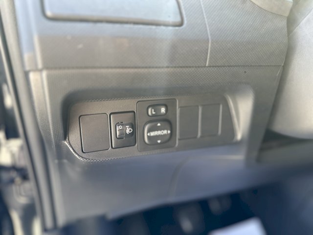Toyota Toyota Auris  90 D-4D Luna 5p