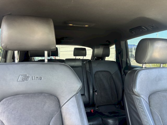Audi Audi Q7 3.0 V6 TDI 240ch S line quattro 7p