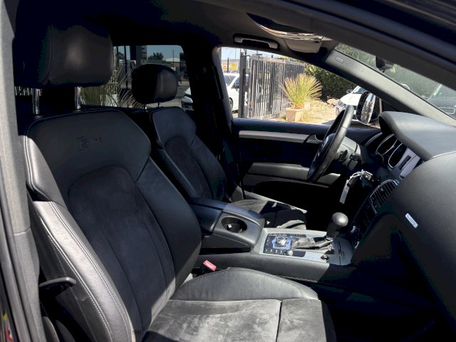 Audi Audi Q7 3.0 V6 TDI 240ch S line quattro 7p