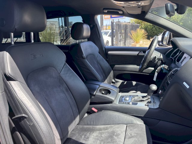 Audi Audi Q7 3.0 V6 TDI 240ch S line quattro 7p