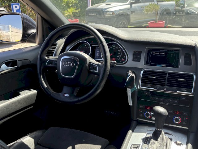 Audi Audi Q7 3.0 V6 TDI 240ch S line quattro 7p