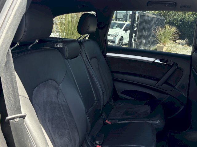 Audi Audi Q7 3.0 V6 TDI 240ch S line quattro 7p