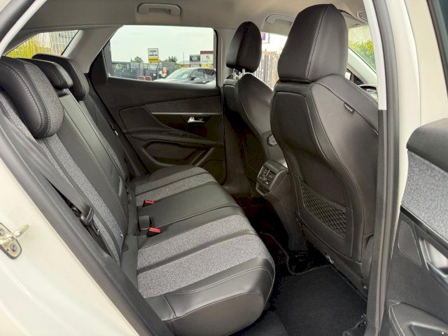 Peugeot Peugeot 3008 II 1.2 PureTech 130ch Allure S&S EAT6