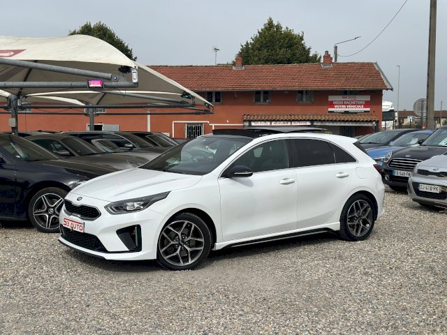 Kia Kia Cee'd 1.6 CRDi GT Line Premium
