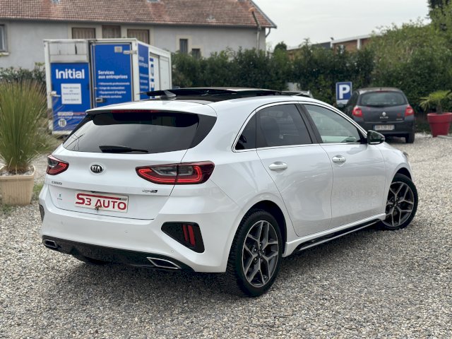 Kia Kia Cee'd 1.6 CRDi GT Line Premium