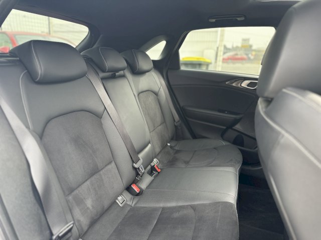 Kia Kia Cee'd 1.6 CRDi GT Line Premium