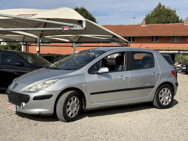 Peugeot Peugeot 307  1.4 16v Confort 5p