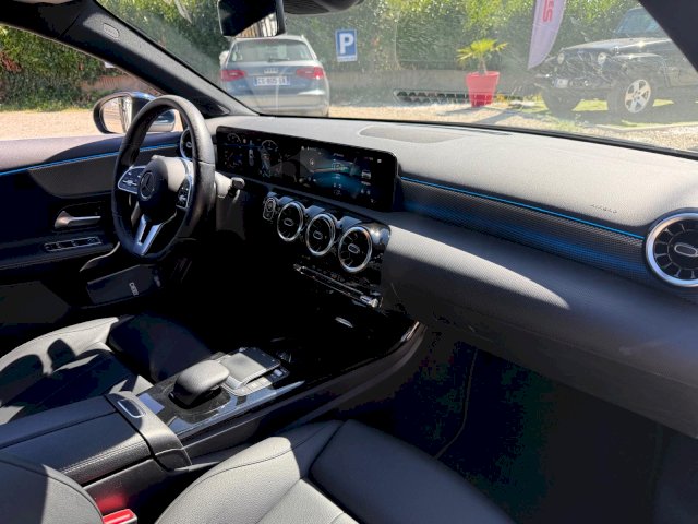 Mercedes-Benz Mercedes-Benz Classe A IV (W177) 180d 116ch Progressive Line 8G-DCT