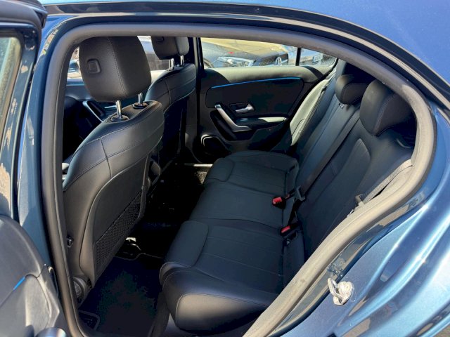 Mercedes-Benz Mercedes-Benz Classe A IV (W177) 180d 116ch Progressive Line 8G-DCT