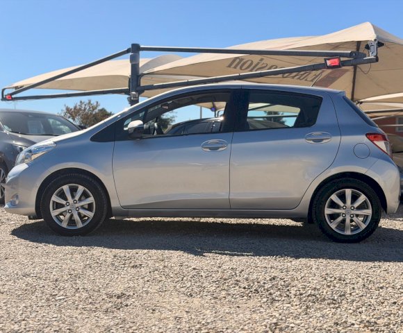Toyota Toyota Yaris II 69 VVT-i In 5p