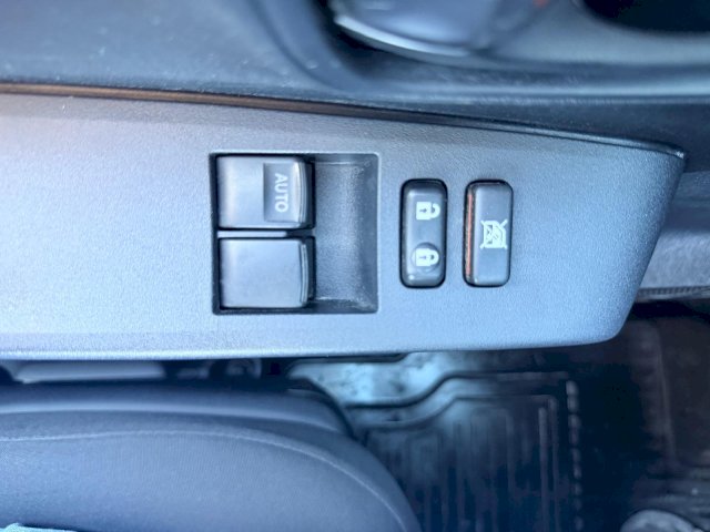 Toyota Toyota Yaris II 69 VVT-i In 5p