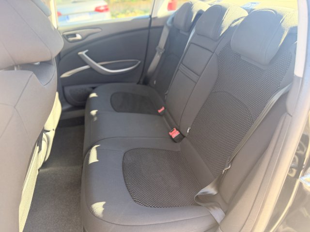 Citroën Citroën C5 II 2.0 HDi140 FAP Confort