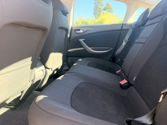 Citroën Citroën C5 II 2.0 HDi140 FAP Confort