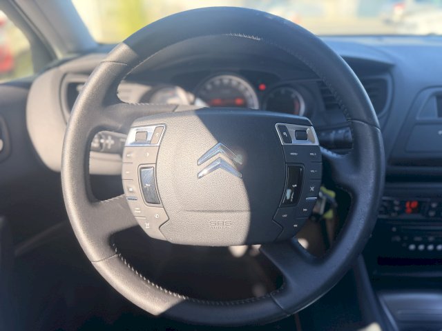 Citroën Citroën C5 II 2.0 HDi140 FAP Confort