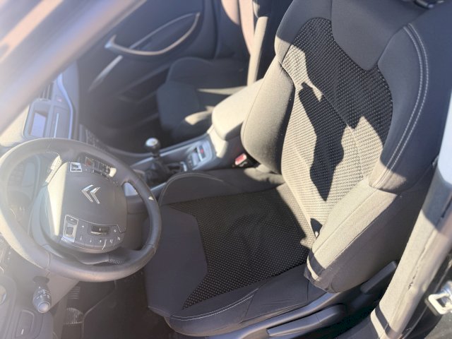 Citroën Citroën C5 II 2.0 HDi140 FAP Confort