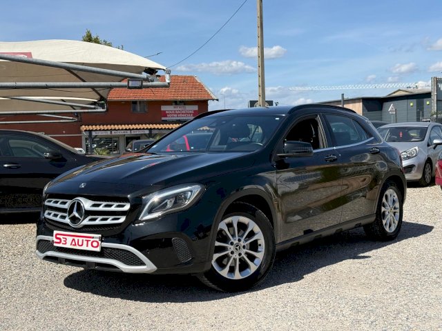 Mercedes-Benz Mercedes-Benz Classe GLA 200 d Intuition 7G-DCT