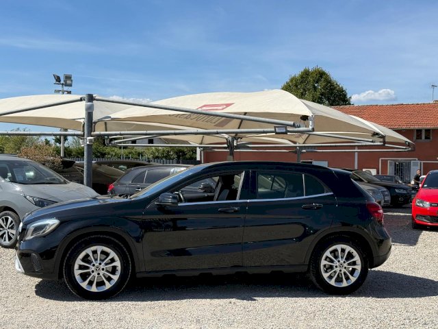 Mercedes-Benz Mercedes-Benz Classe GLA 200 d Intuition 7G-DCT