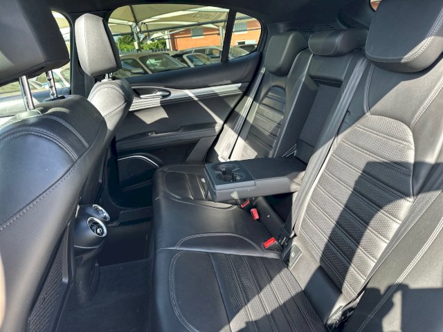 Alfa-Romeo Alfa-Romeo Stelvio 2.2 Diesel 210ch Turismo Q4 AT8