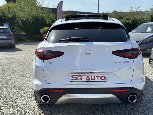 Alfa-Romeo Alfa-Romeo Stelvio 2.2 Diesel 210ch Turismo Q4 AT8