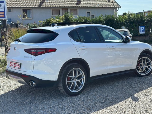 Alfa-Romeo Alfa-Romeo Stelvio 2.2 Diesel 210ch Turismo Q4 AT8
