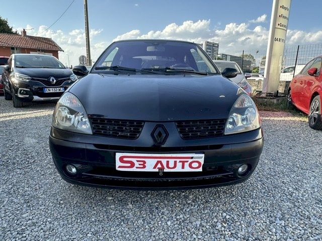 Renault Renault Clio II (B/C65) 1.4 16v 98ch Dynamique 3p