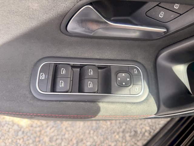 Mercedes-Benz Mercedes-Benz Classe A 180 136ch 119g AMG Line