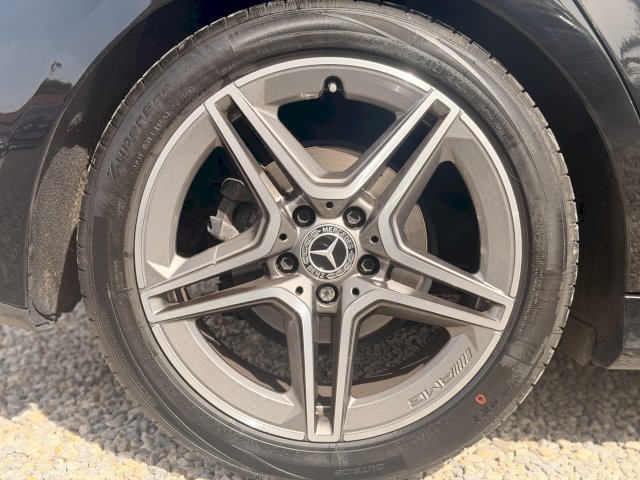 Mercedes-Benz Mercedes-Benz Classe A 180 136ch 119g AMG Line