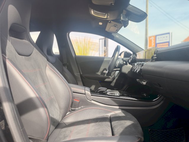 Mercedes-Benz Mercedes-Benz Classe A 180 136ch 119g AMG Line