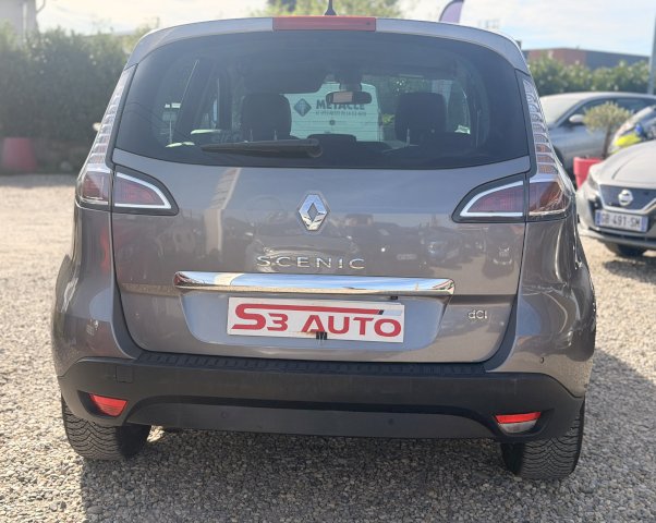 Renault Renault Megane III  1.5 dCi 110ch Bose EDC eco² 
