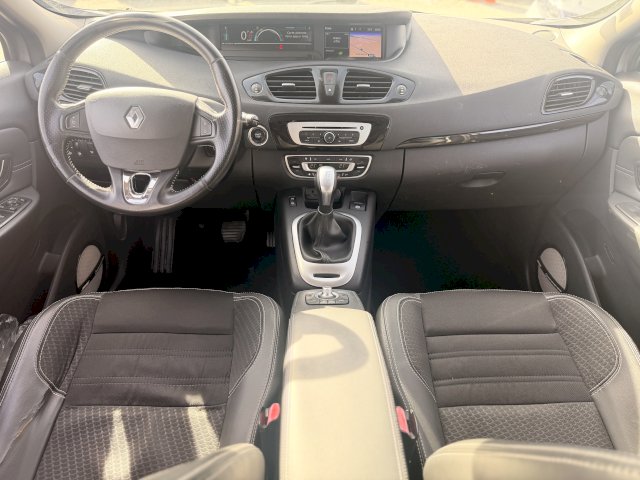 Renault Renault Megane III  1.5 dCi 110ch Bose EDC eco² 