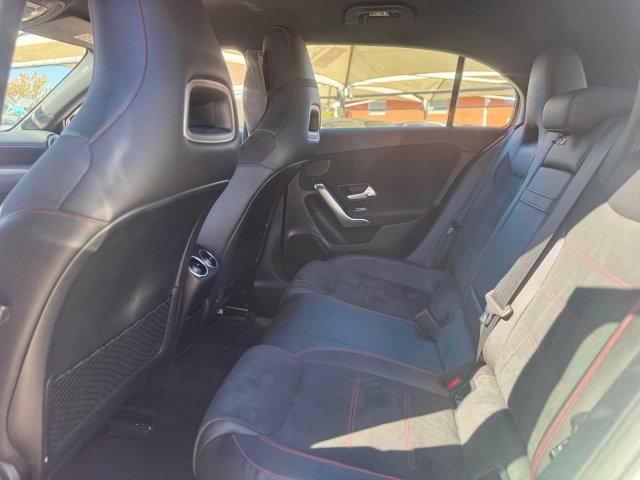 Mercedes-Benz Mercedes-Benz Classe A 180d 116ch AMG Line 7g-DCT