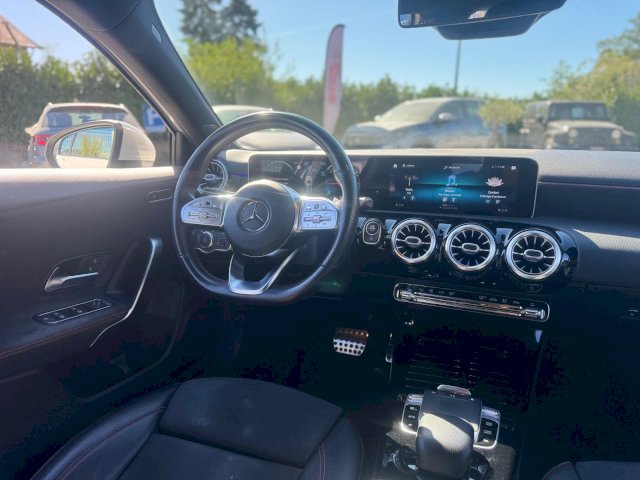 Mercedes-Benz Mercedes-Benz Classe A 180d 116ch AMG Line 7g-DCT