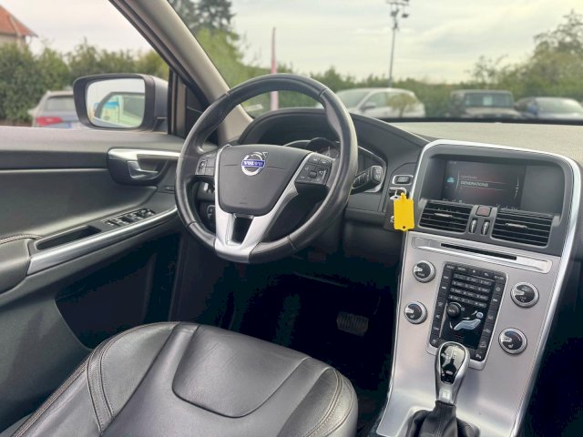 Volvo Volvo XC60  D4 190ch Summum Geartronic