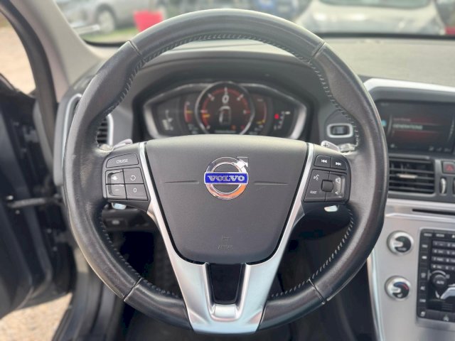 Volvo Volvo XC60  D4 190ch Summum Geartronic