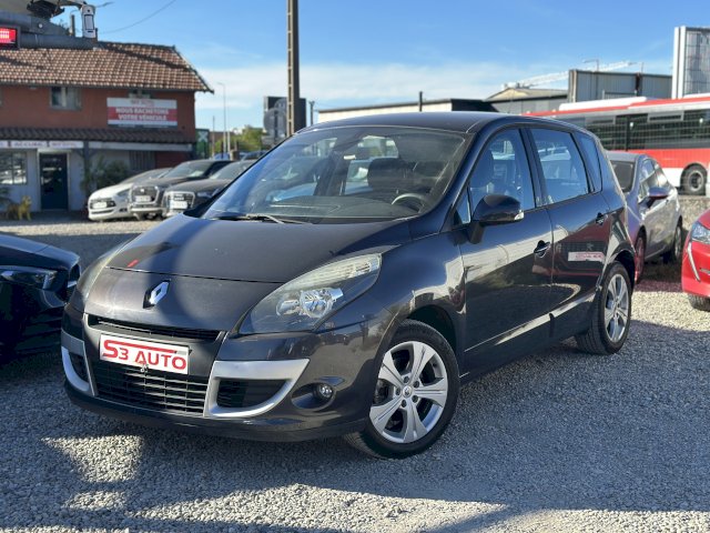 Renault Renault Scenic III (J95) 1.5 dCi 105ch Dynamique
