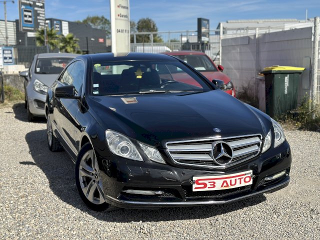 Mercedes-Benz Mercedes-Benz Classe E IV 220 CDI  Elégane Exéc