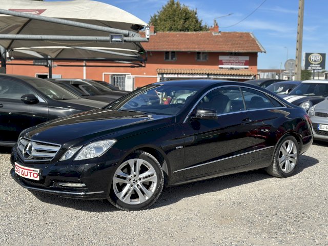 Mercedes-Benz Mercedes-Benz Classe E IV 220 CDI  Elégane Exéc