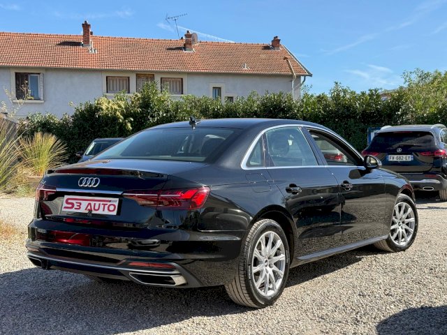 Audi Audi A4 V  35 TFSI 150ch Business line S tronic 7