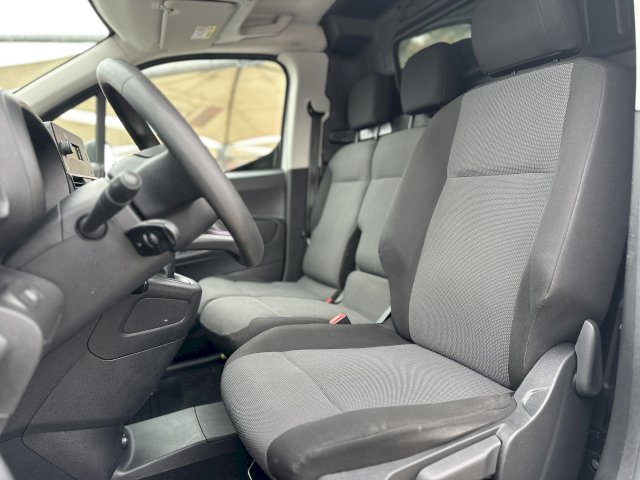 Toyota Toyota Proace City Medium 75 D-4D Dynamic RC21