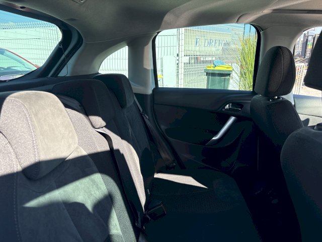 Citroën Citroën C3 II 1.6 HDi90 (92) FAP Exclusive