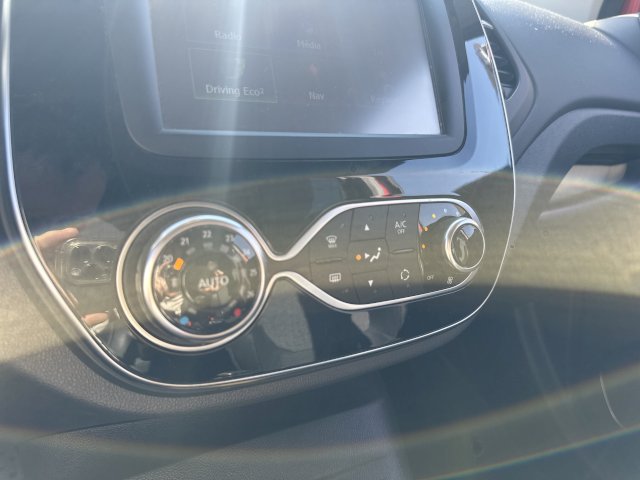 Renault Renault Captur I (J87) 1.2 TCe 120ch energy Intens