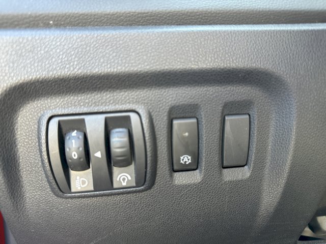 Renault Renault Captur I (J87) 1.2 TCe 120ch energy Intens