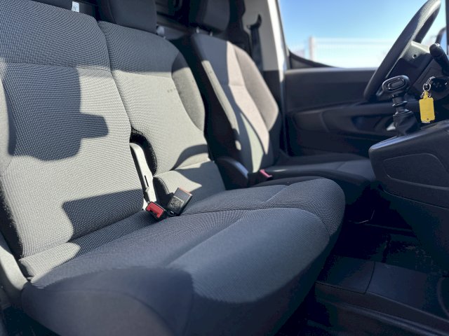 Citroën Citroën Berlingo TAILLE XL 950 KG BLUE HDI 100
