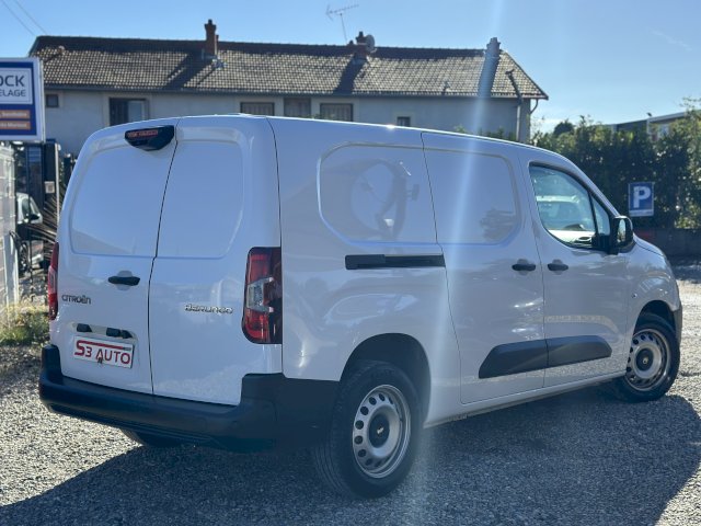 Citroën Citroën Berlingo TAILLE XL 950 KG BLUE HDI 100